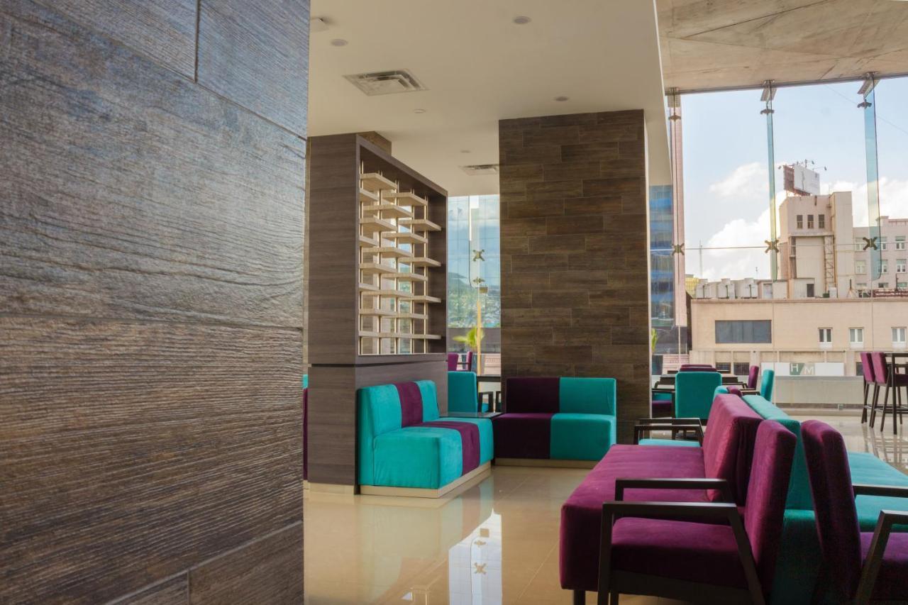 Hotel Kavia Монтеррей Екстер'єр фото