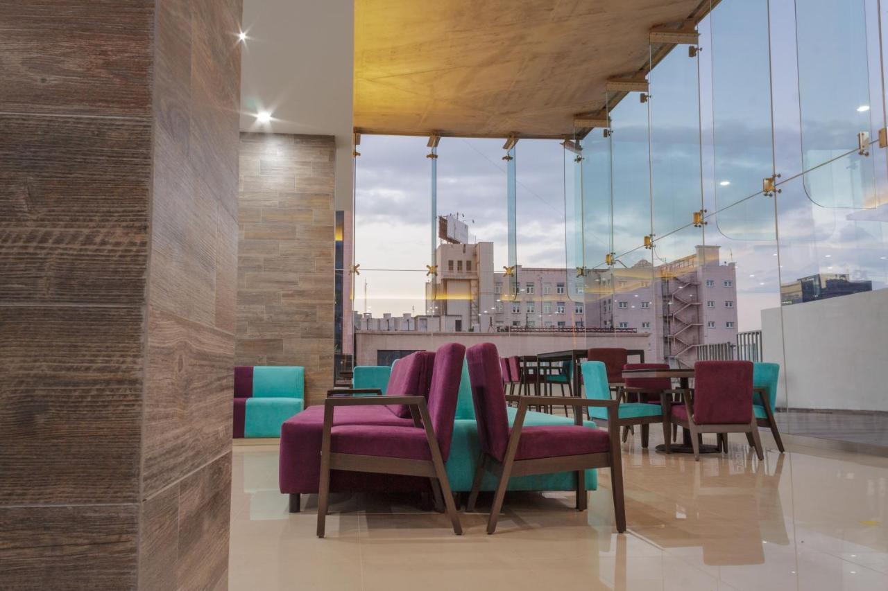 Hotel Kavia Монтеррей Екстер'єр фото